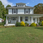 945 Waverly Ave, Kilmarnock, VA 22482